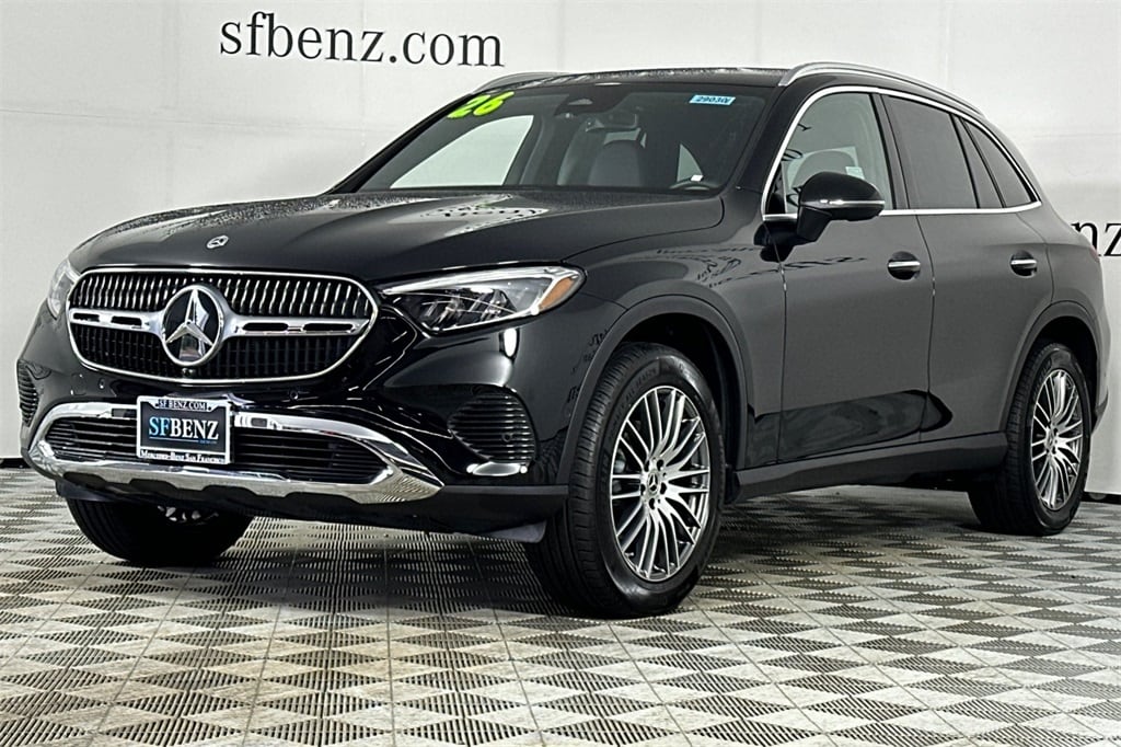 2026 Mercedes-Benz GLC GLC 300 photo 3