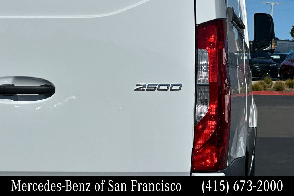 2026 Mercedes-Benz Sprinter Cargo Van Base - Photo 22