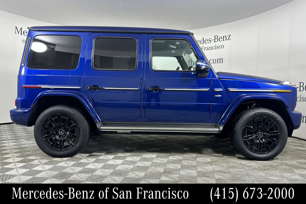 2025 Mercedes-Benz G-Class G580 - Photo 2