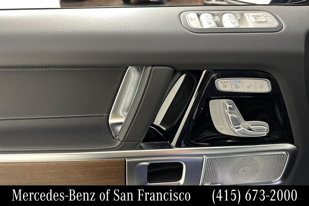 2025 Mercedes-Benz G-Class G580 - Photo 10