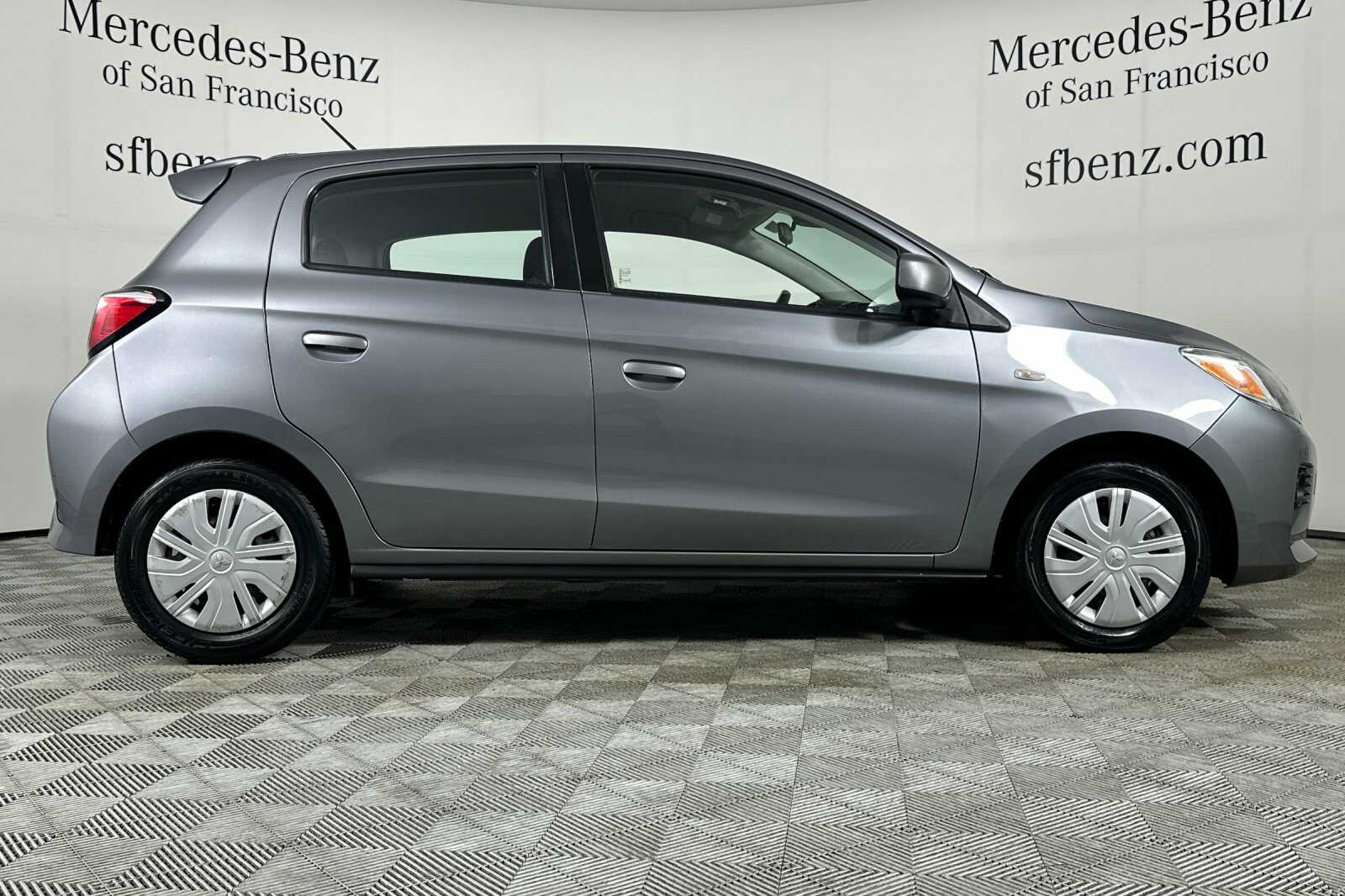 2021 Mitsubishi Mirage ES photo 3