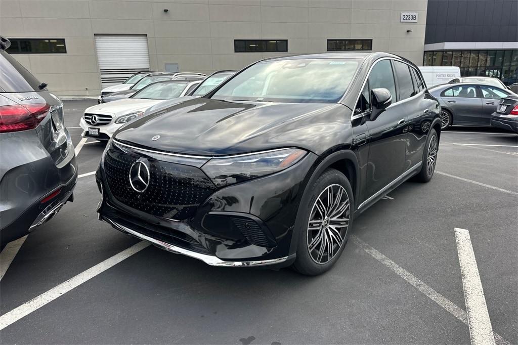 2023 Mercedes-Benz EQS 450 photo 2