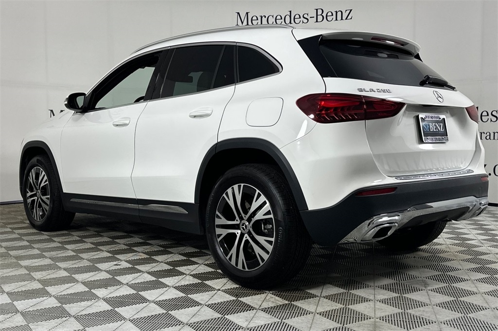 2026 Mercedes-Benz GLA GLA 250 photo 5