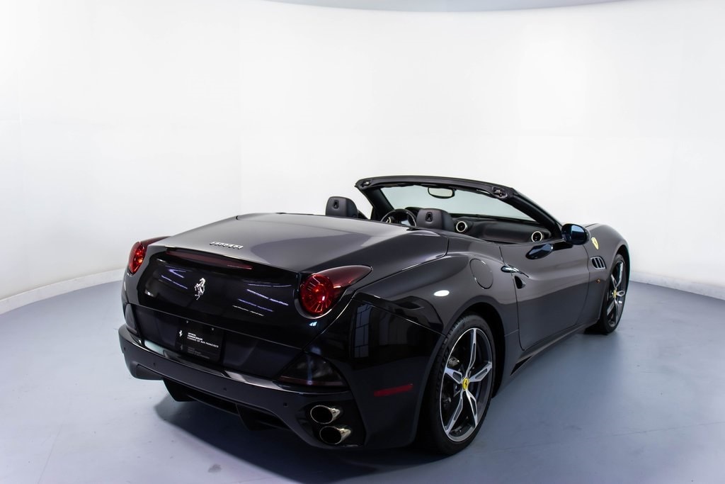Used 2014 Ferrari California Base Convertible