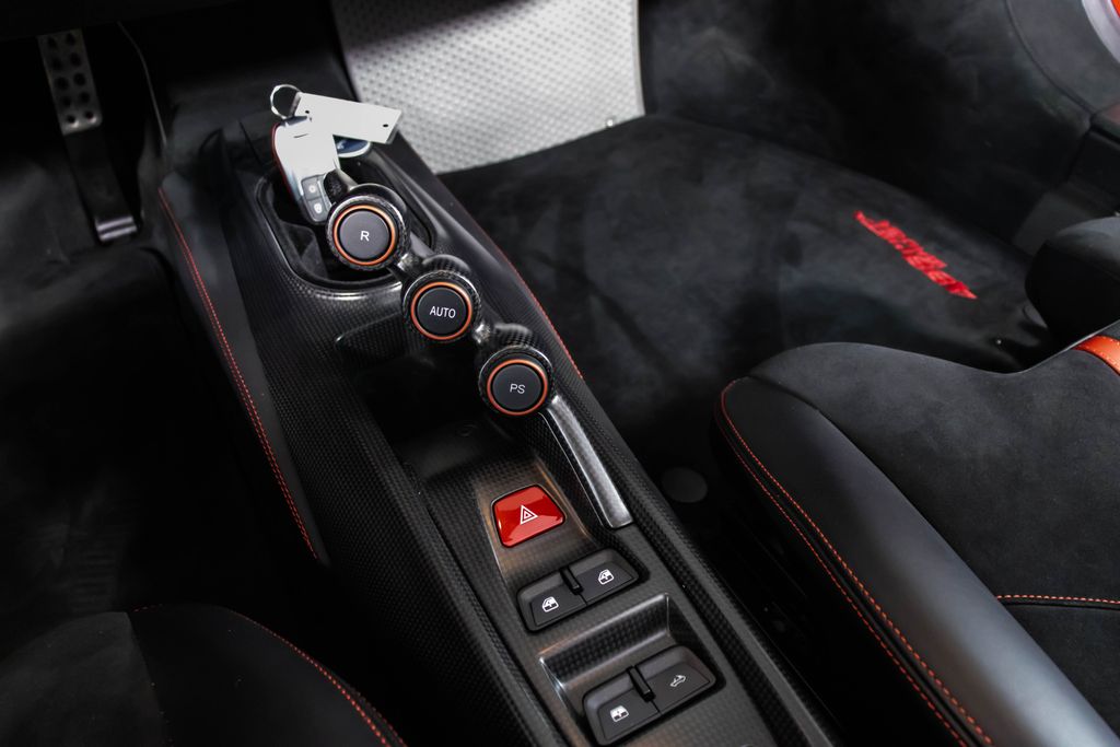 2019 Ferrari 488 Pista photo 4