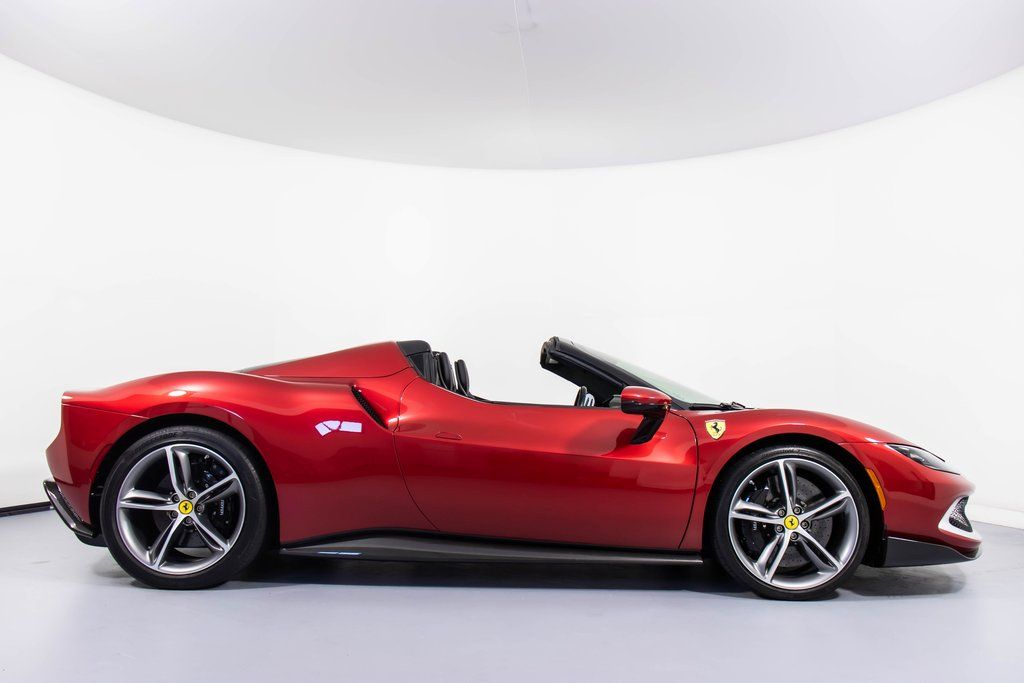 2023 Ferrari 296 GTS photo 2