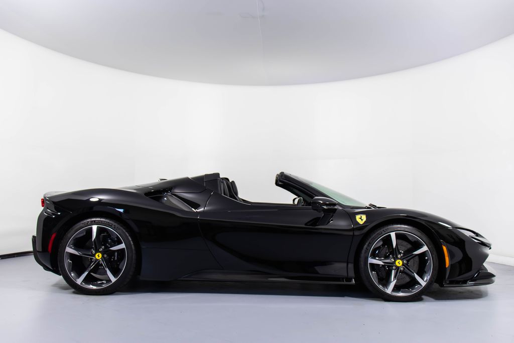 2025 Ferrari SF90 Spider Base photo 2