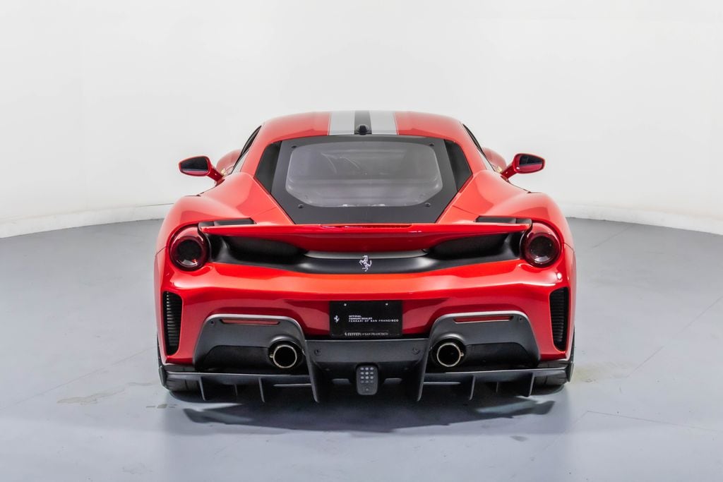 2019 Ferrari 488 Pista Base photo 5