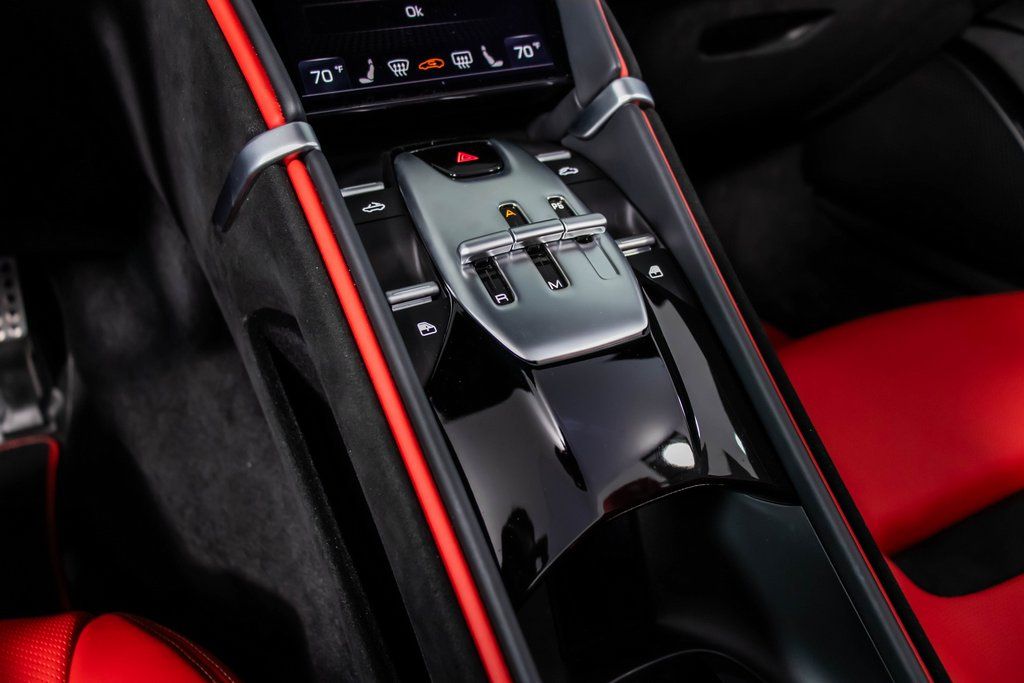 2025 Ferrari Roma photo 5