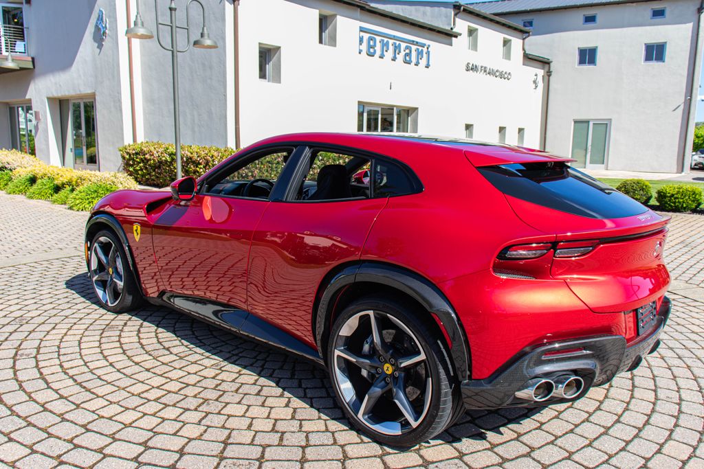 2024 Ferrari Purosangue Base photo 3
