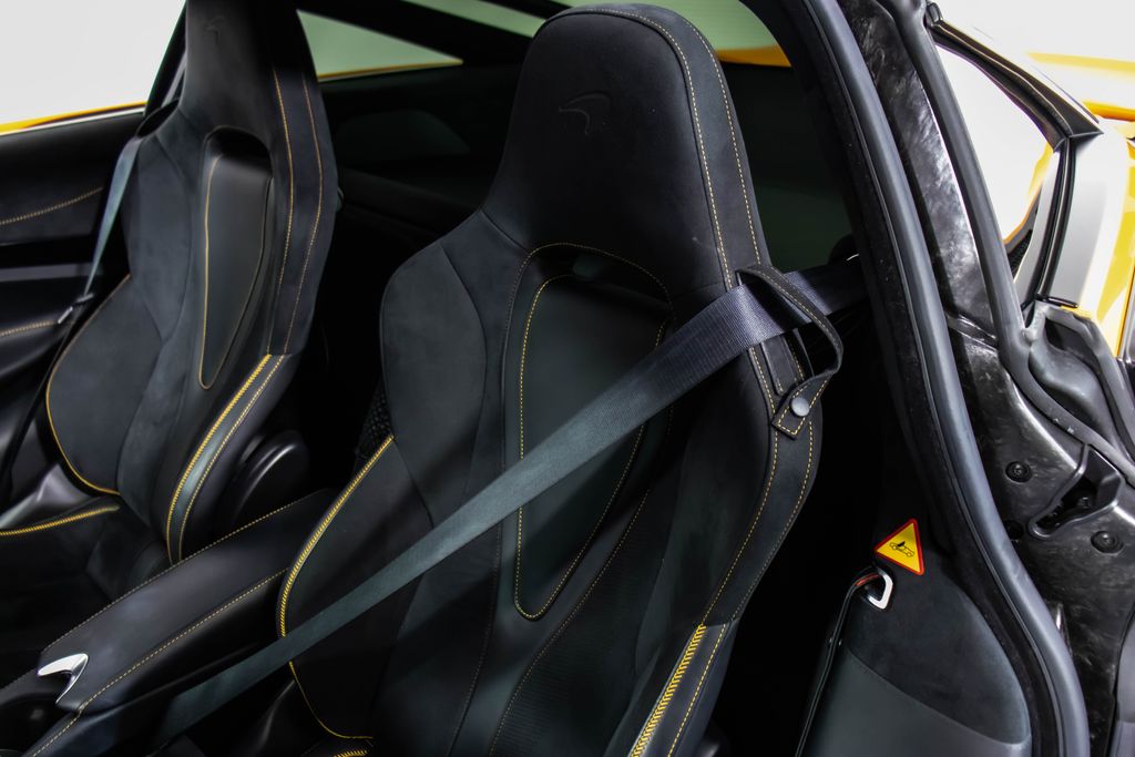 2021 Mclaren 720S Performance photo 5