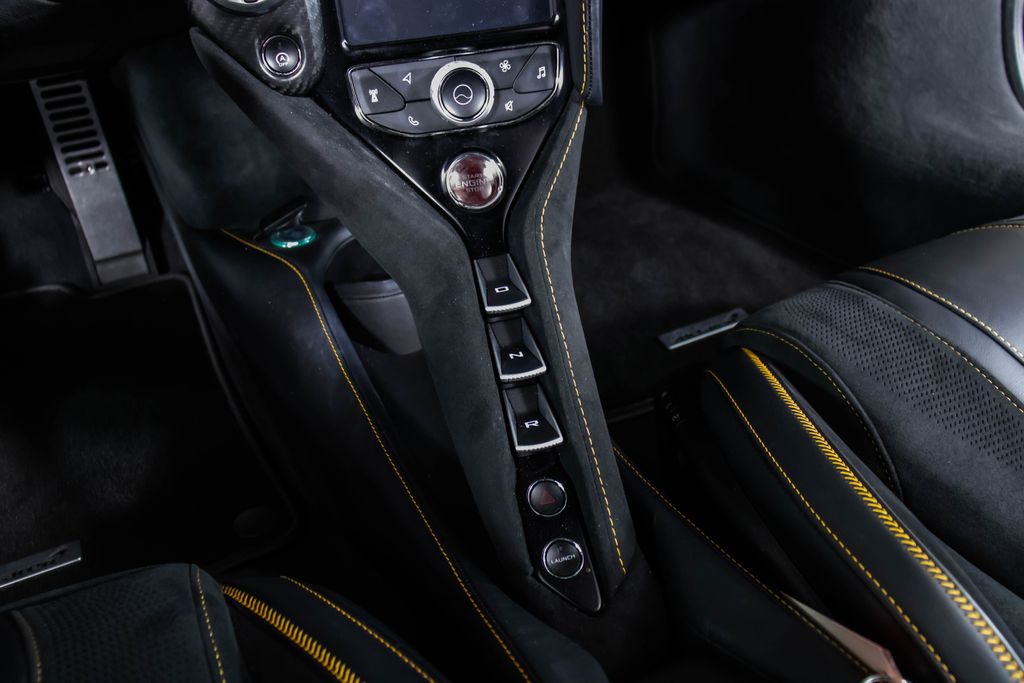 2021 Mclaren 720S Performance photo 4