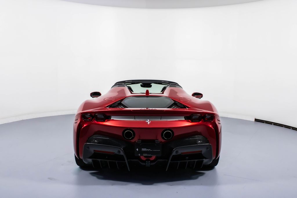 2023 Ferrari SF90 Spider Base photo 6
