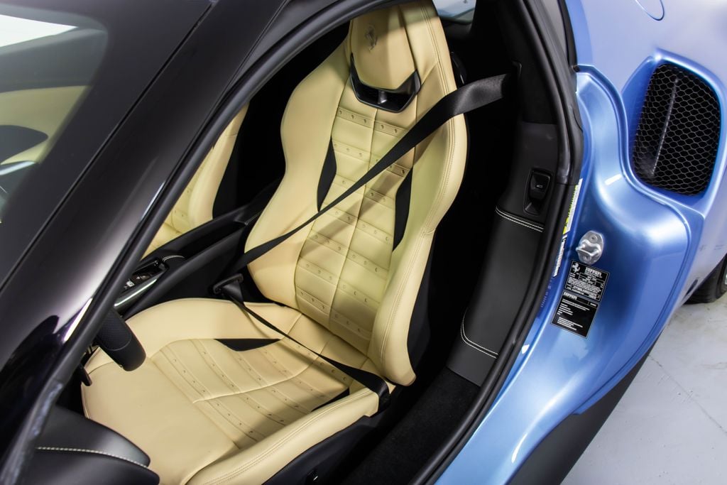 2024 Ferrari 296 GTB Base photo 5