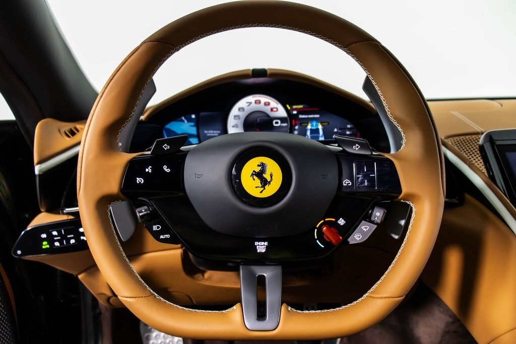 2024 Ferrari Roma Base photo 4
