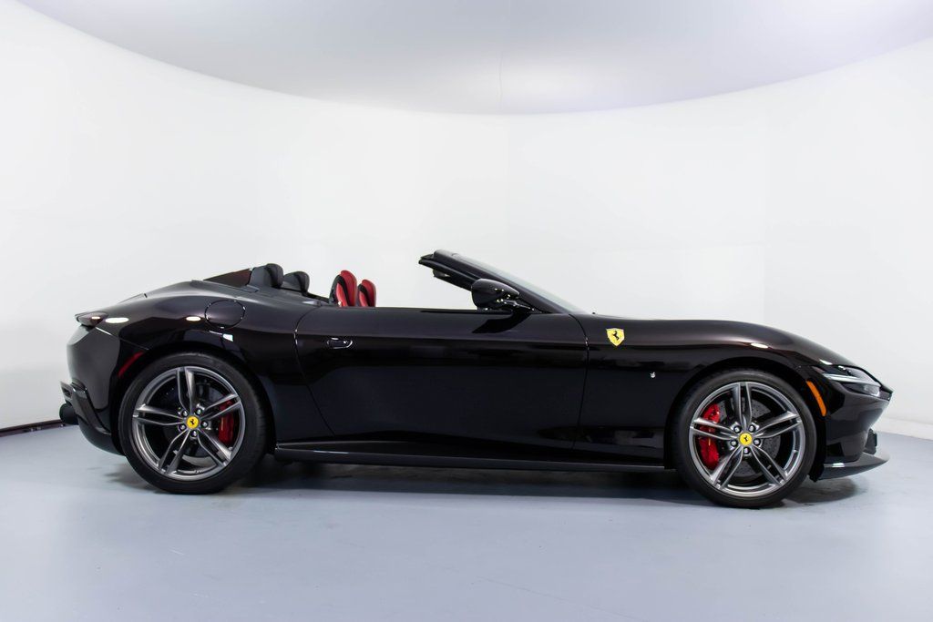 2024 Ferrari Roma photo 2