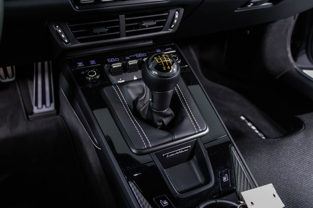 2026 Porsche 911 GT3 photo 4