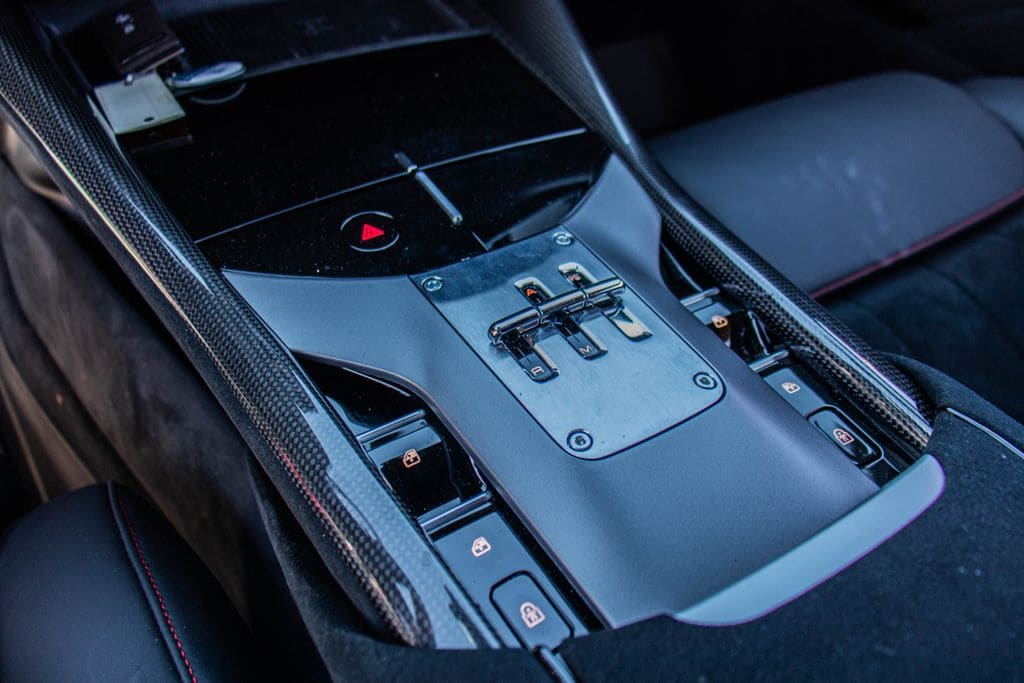 2024 Ferrari Purosangue Base photo 4