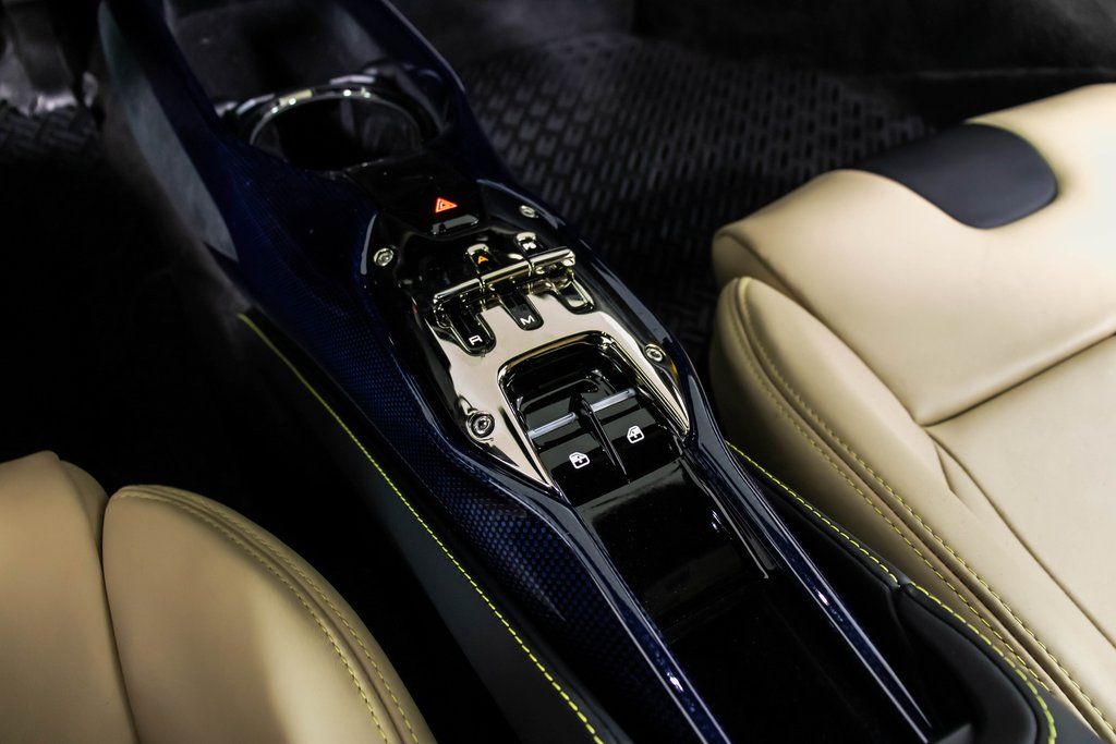 2022 Ferrari SF90 Stradale photo 4