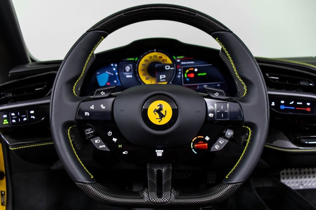 2024 Ferrari SF90 Spider Base photo 4