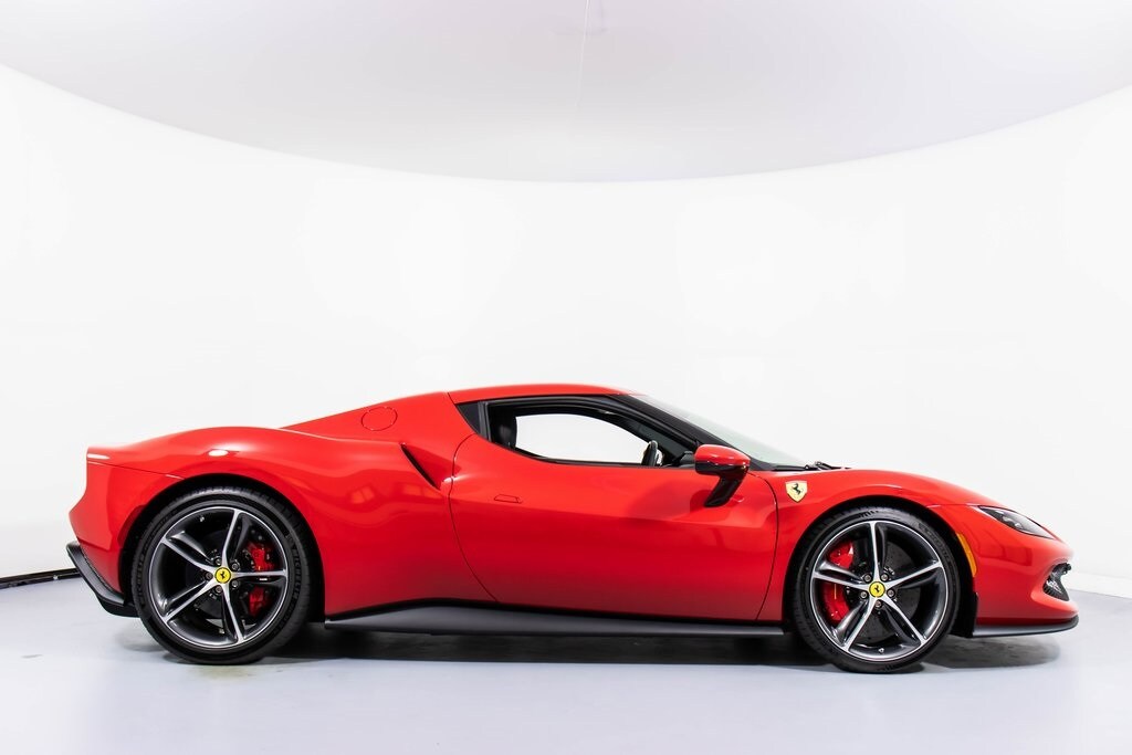 2024 Ferrari 296 GTB photo 3