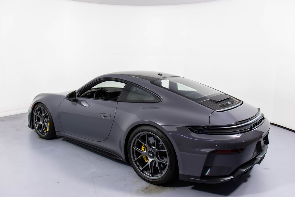 2026 Porsche 911 GT3 photo 3