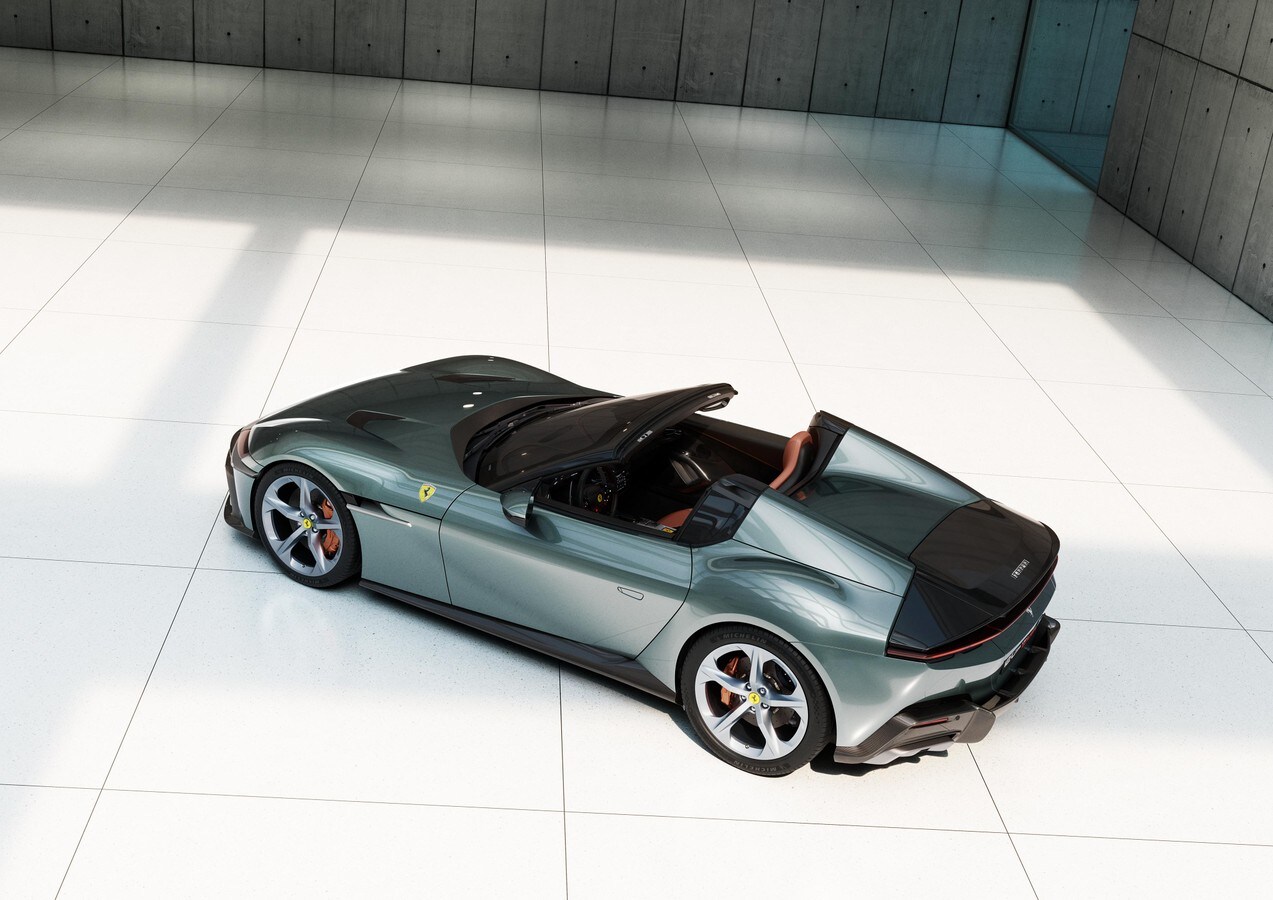 Ferrari 296 GTB Back