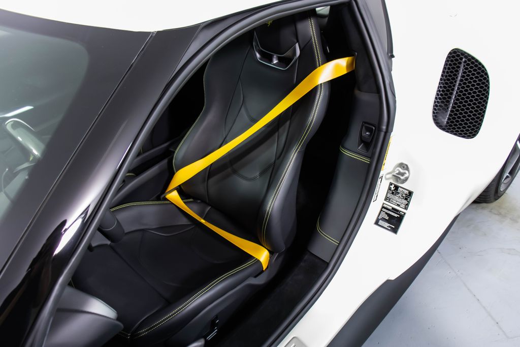 2025 Ferrari 296 GTB Base photo 6