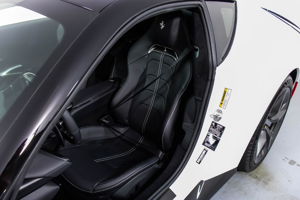 2025 Ferrari 12Cilindri photo 5