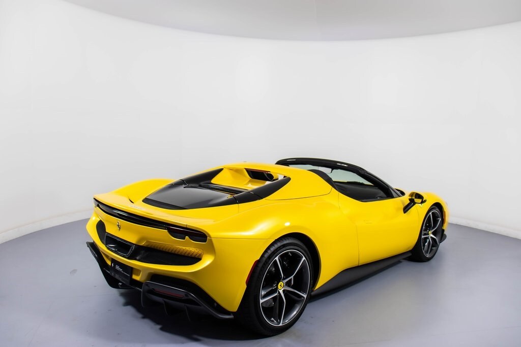 2024 Ferrari 296 GTS photo 2