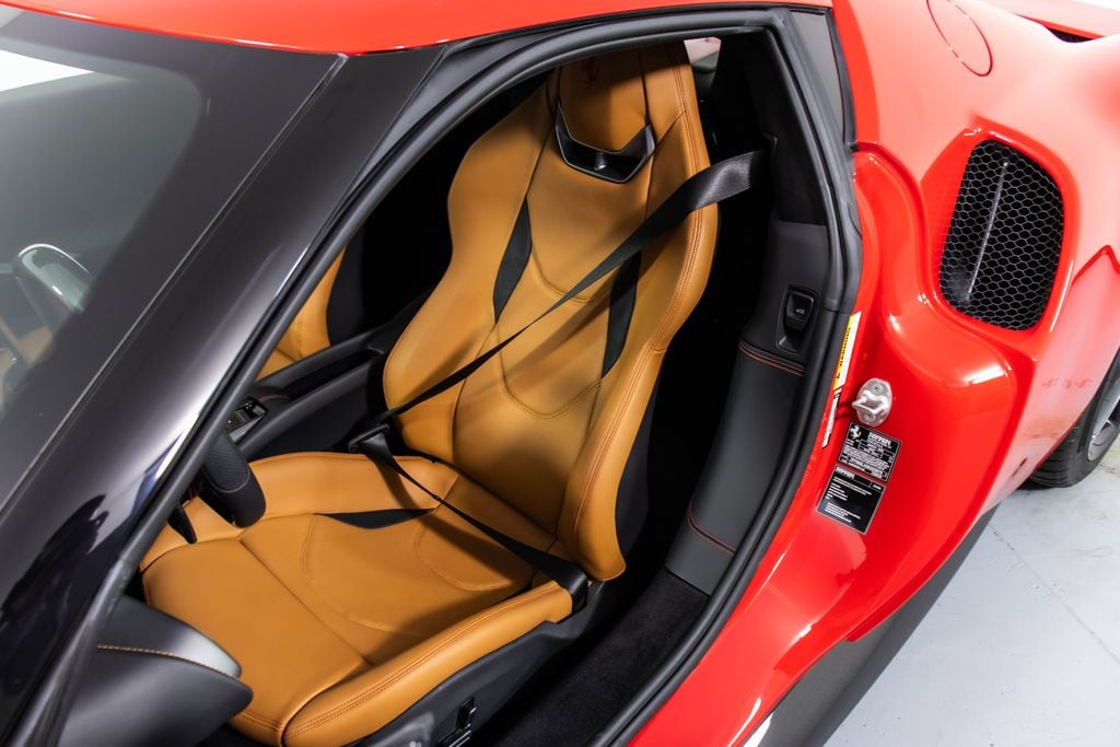 2025 Ferrari 296 GTB photo 5