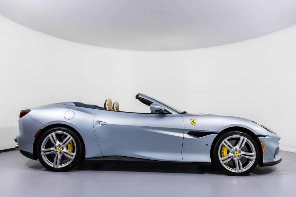 2022 Ferrari Portofino M Base photo 2