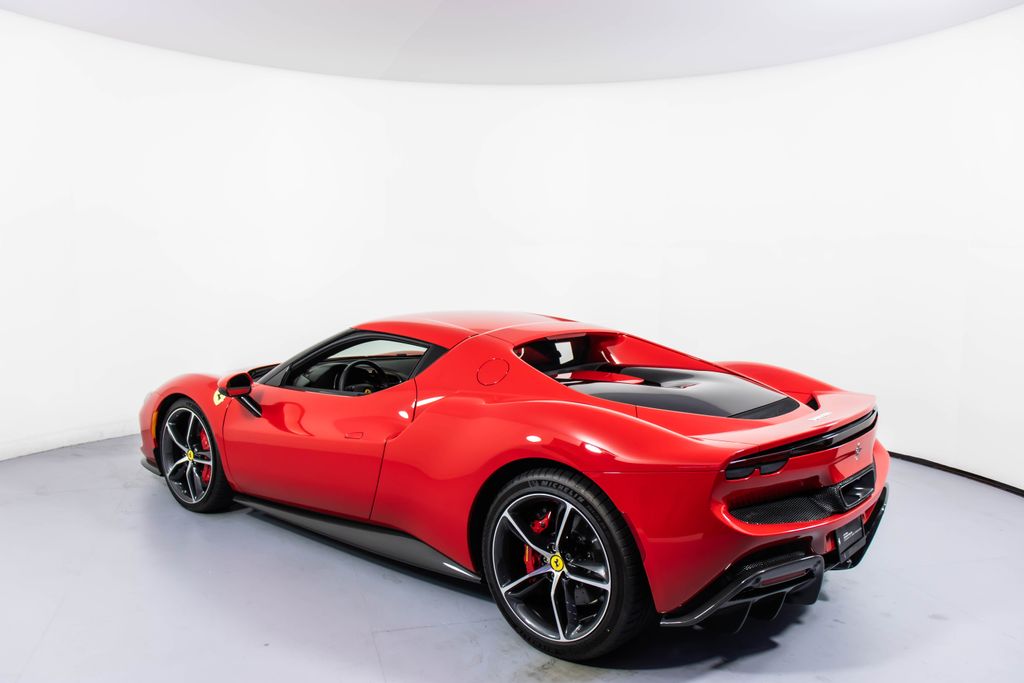 2025 Ferrari 296 GTB photo 3