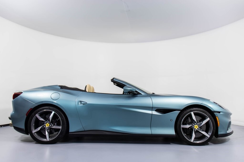 2022 Ferrari Portofino Base photo 3