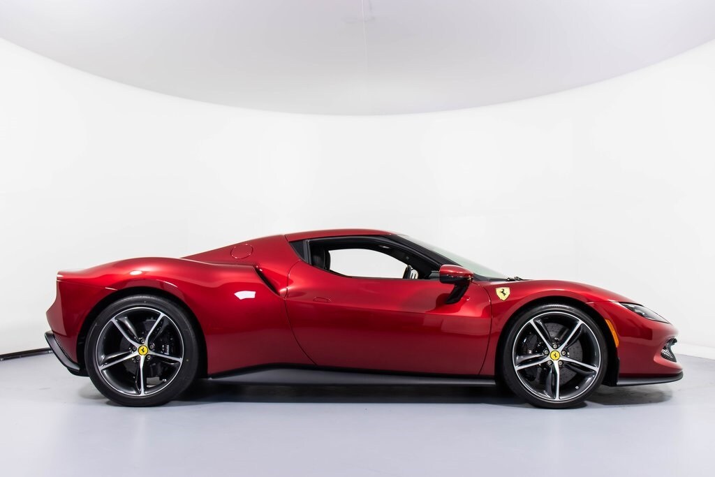 2025 Ferrari 296 GTB photo 3