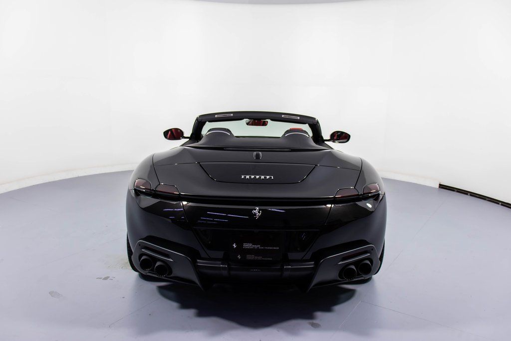 2024 Ferrari Roma Base photo 6