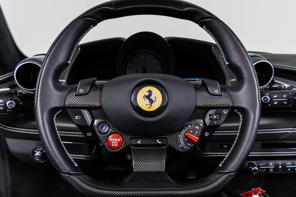 2022 Ferrari F8 Spider photo 2