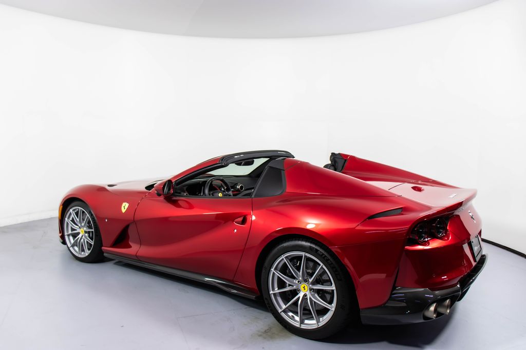 2022 Ferrari 812 GTS photo 3