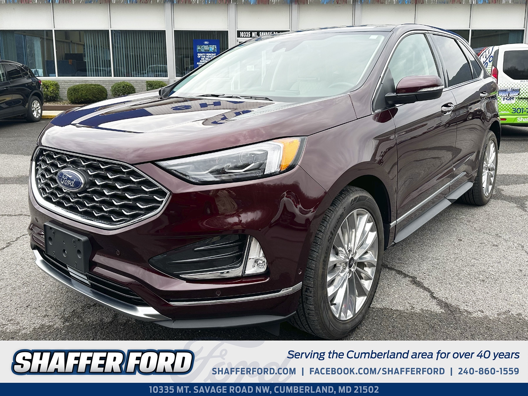 2024 Ford Edge Titanium's photo
