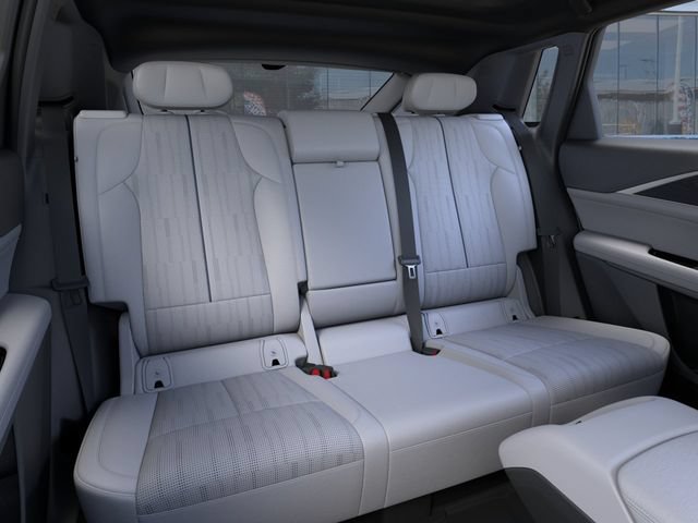 2026 Cadillac LYRIQ Luxury - Photo 17