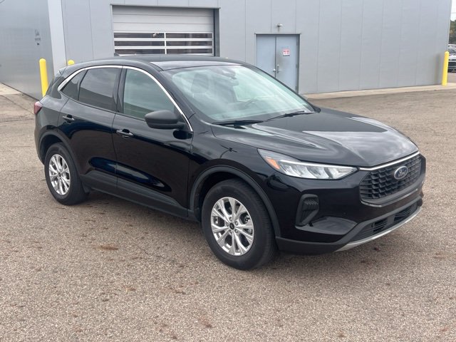 Used 2024 Ford Escape Active