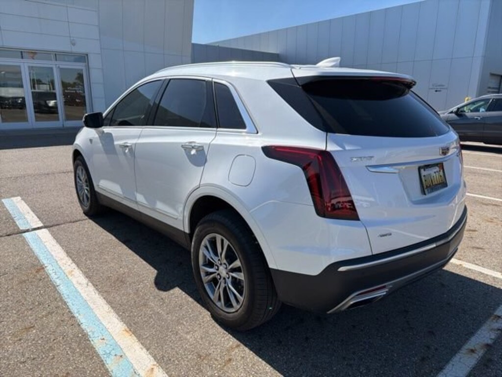 Certified 2023 CADILLAC XT5 Premium Luxury SUV