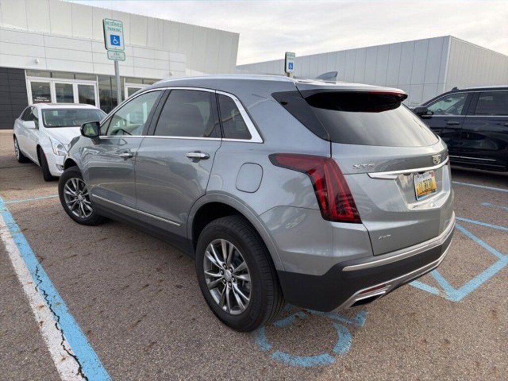Used 2023 CADILLAC XT5 Premium Luxury SUV