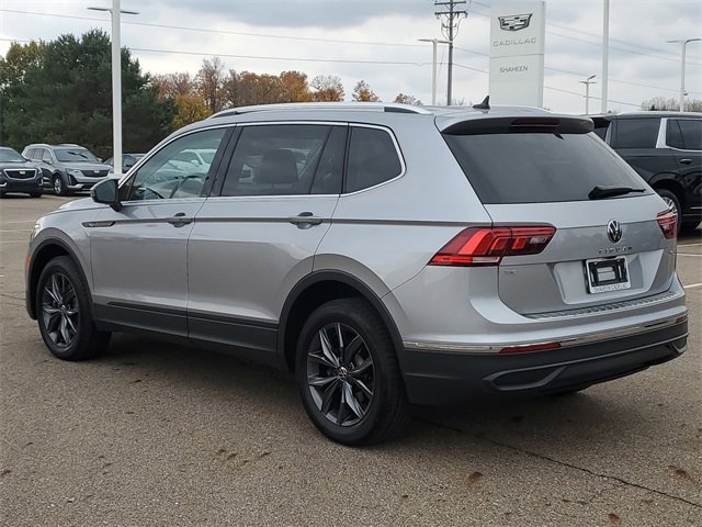 2023 Volkswagen Tiguan SE photo 4