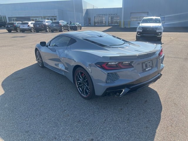 2025 Chevrolet Corvette Stingray 2LT photo 3