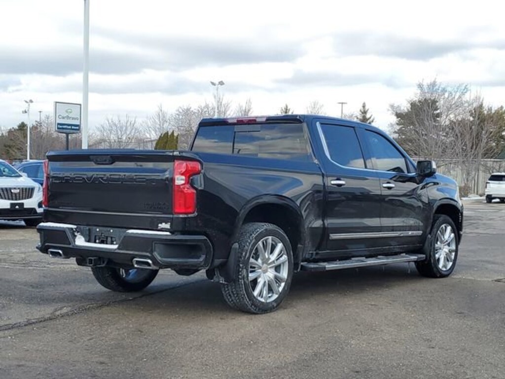 Used 2025 Chevrolet Silverado 1500 High Country Truck