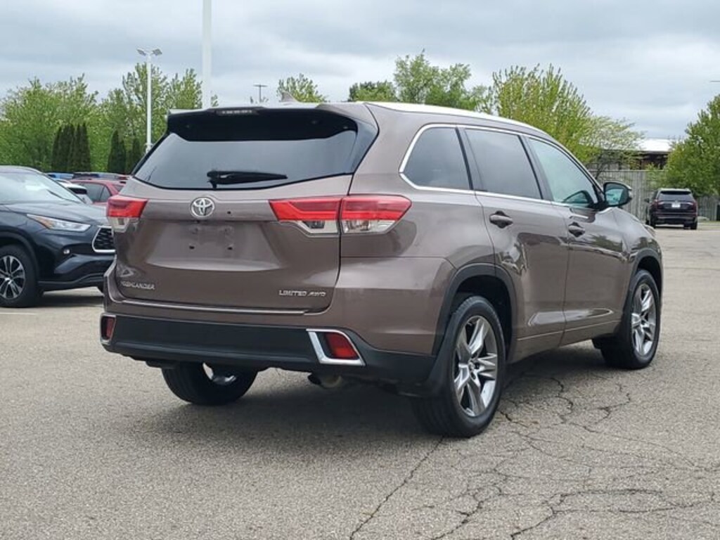 Used 2019 Toyota Highlander Limited