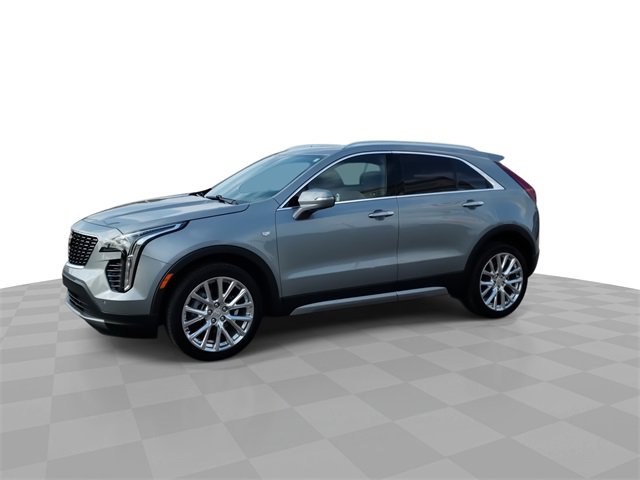 2023 Cadillac XT4 Premium Luxury photo 2