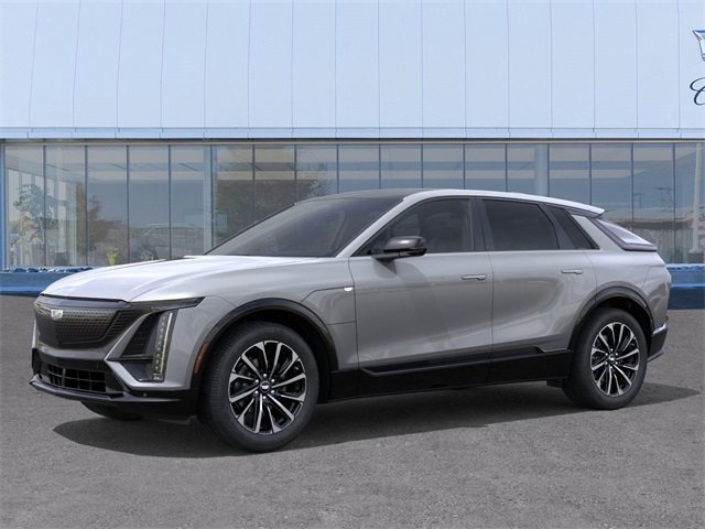 2026 Cadillac Lyriq Sport photo 2