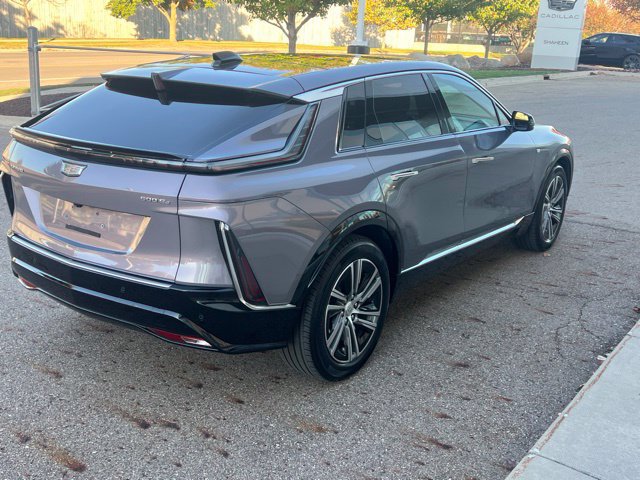 Used 2024 CADILLAC LYRIQ Luxury 2 SUV